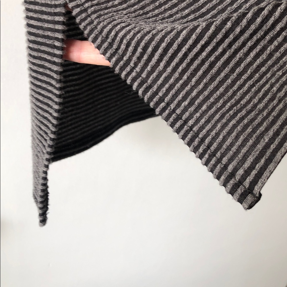 NWOT Kennedy Ribbed Top - Picture 10 of 15